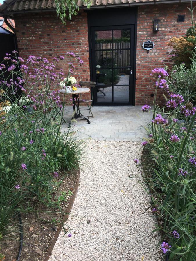 B&B Sint-Mariaburg Antuérpia Exterior foto